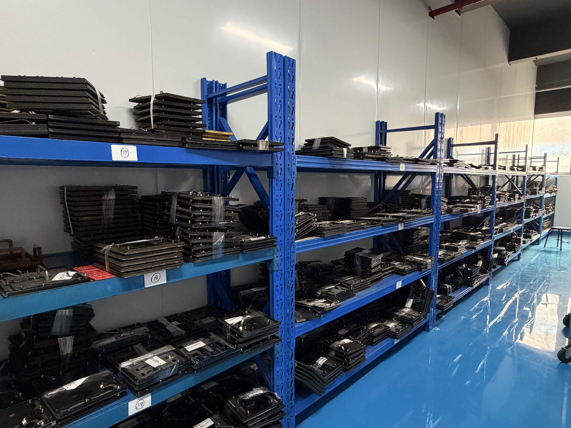 Wave-solder and crimp fixture storage racks